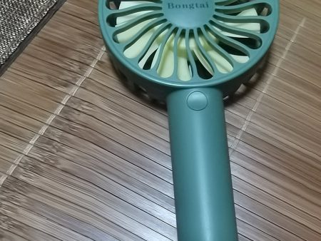 Bongtai portable electric fan with USB rechargeable operation electric fan, suitable for outdoor travel, etc. Sale