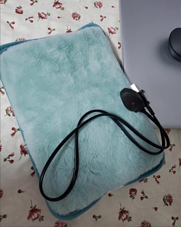 AlierGo rechargeable hot water bottle, portable electric hot water bottle, with plush cover for menstrual cramps or muscle aches and backaches Online now