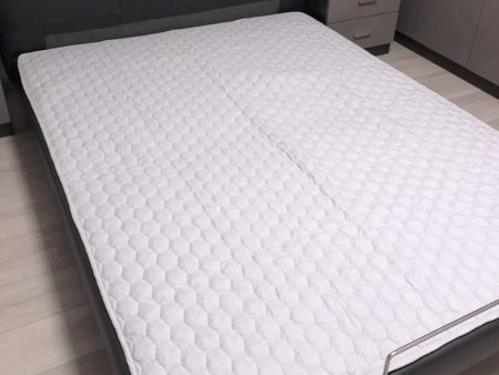 Lukkse high-quality soft mattress, honeycomb cotton pad, breathable, For Sale